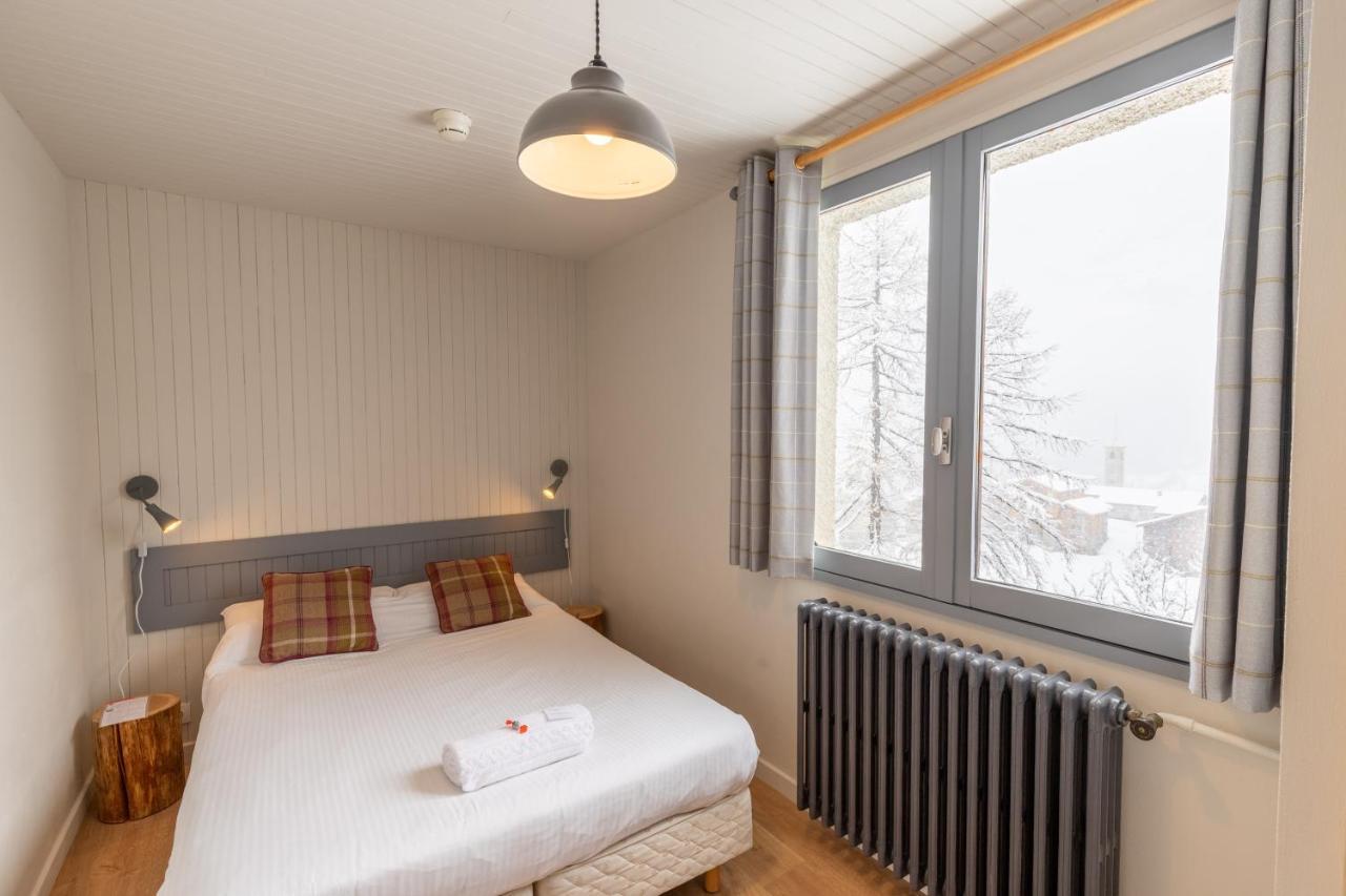 Chalet Les Melezes Panzió Tignes Kültér fotó